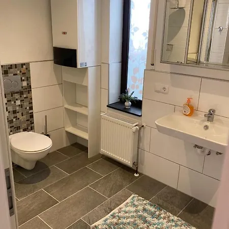 Oberbergisches Land, * Engelskirchen